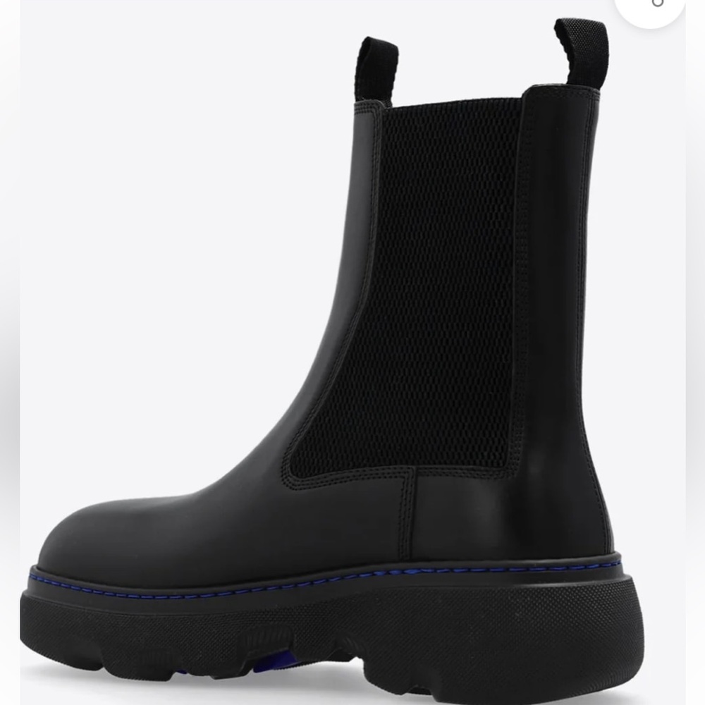 BURBERRY Black Leather Creeper Chelsea Boots - Picture 15 of 16